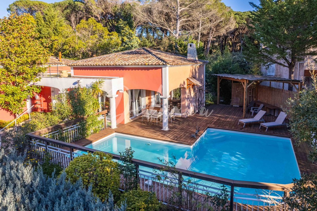 Villa in Le Dramont-Agay-Anthéor-Le Trayas, Saint-Raphaël, France 4 - 16248318