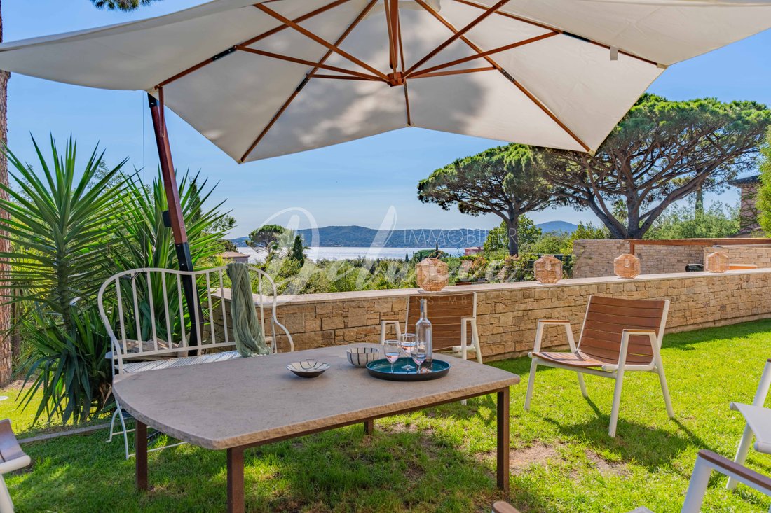 Villa in Grimaud, Provence-Alpes-Côte d'Azur, France 3 - 16248388