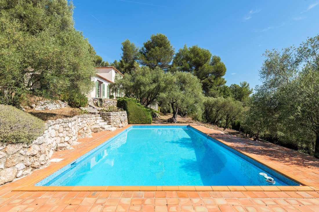 Villa in Tourrettes-sur-Loup, Provence-Alpes-Côte d'Azur, France 5 - 16015151