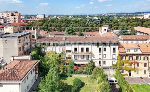 Apartment in Historic Center, Brescia, Lombardy 1
