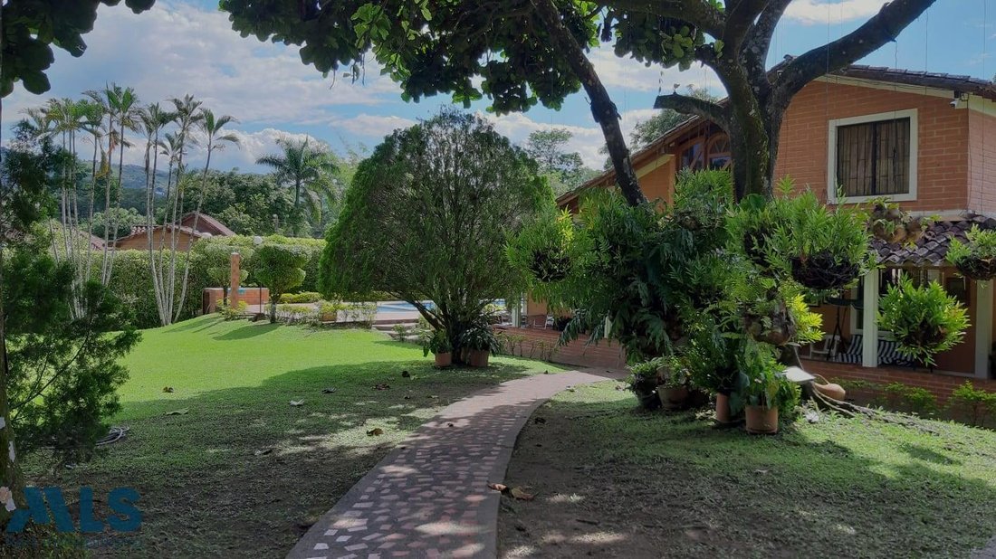 Finca in San Jerónimo, Antioquia, Colombia 3 - 16248996