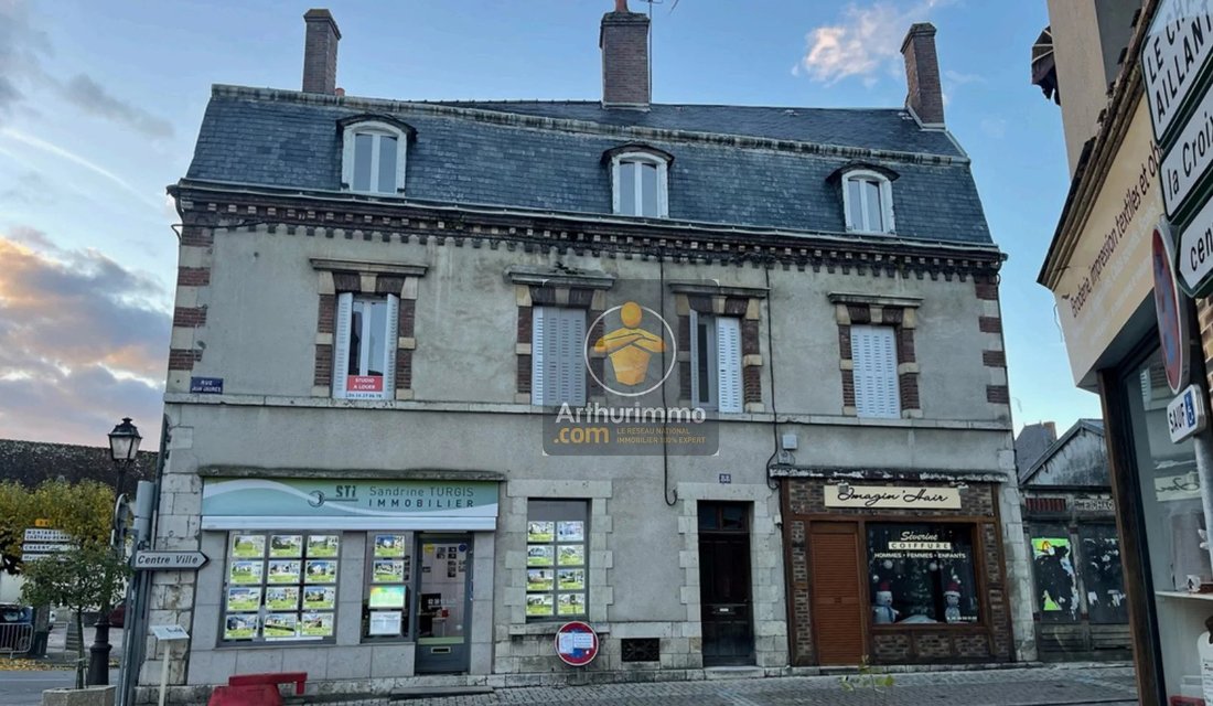 Estate in Bourg, Chalette-sur-Loing, France 1 - 16253146