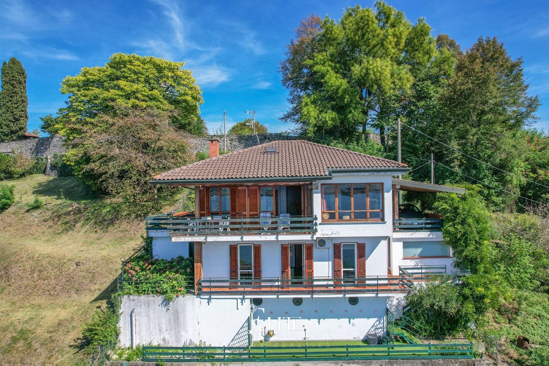 Villa in Lisanza, Lombardy, Italy 4 - 16253811