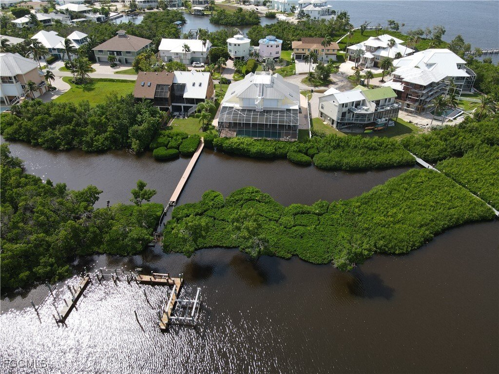 House in Fort Myers Beach, Florida, United States 2 - 16249657