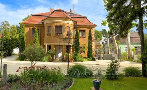 Villa in Siófok, Somogy County, Hungary 1