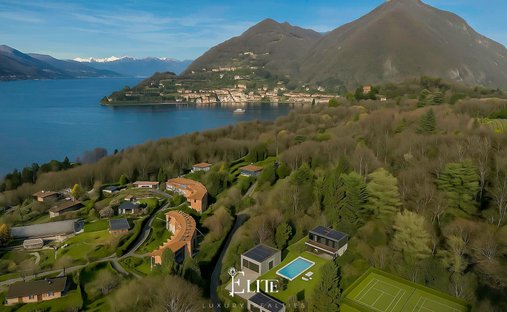 Villa in Laveno-Mombello, Lombardy, Italy 1