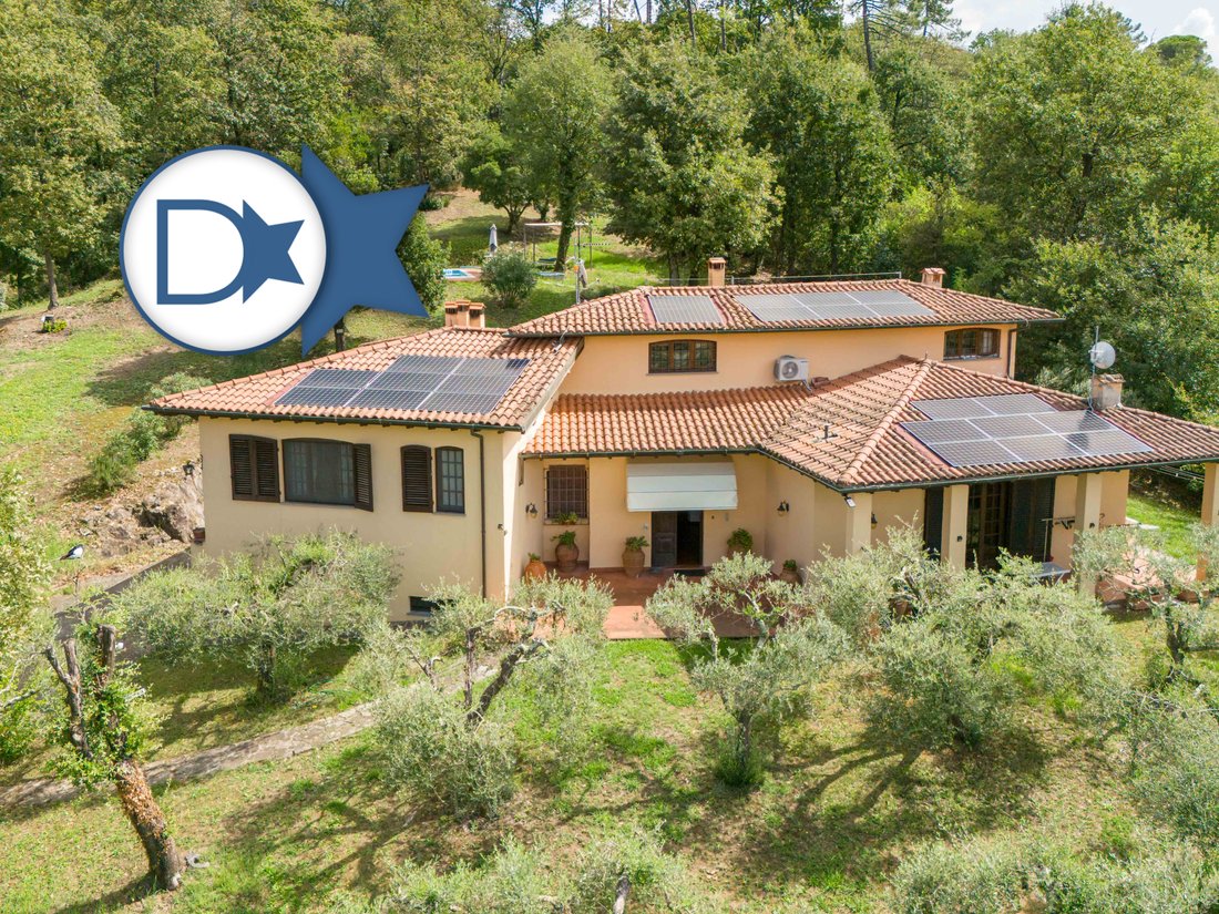Villa in Area Monte San Quirico - Sant'Alessio, Lucca, Tuscany 1 - 16255112