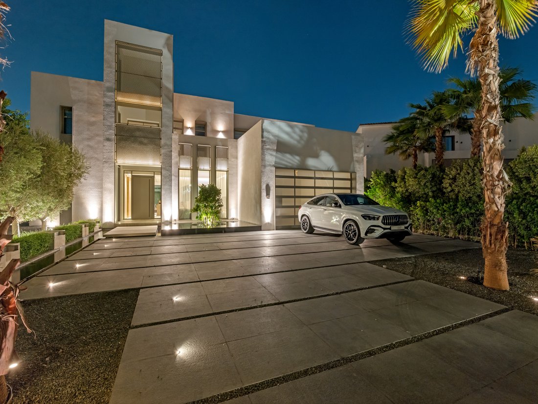 Villa in Jumeirah Islands / Juzur Jumeirah, Dubai, United Arab Emirates 2 - 16257255