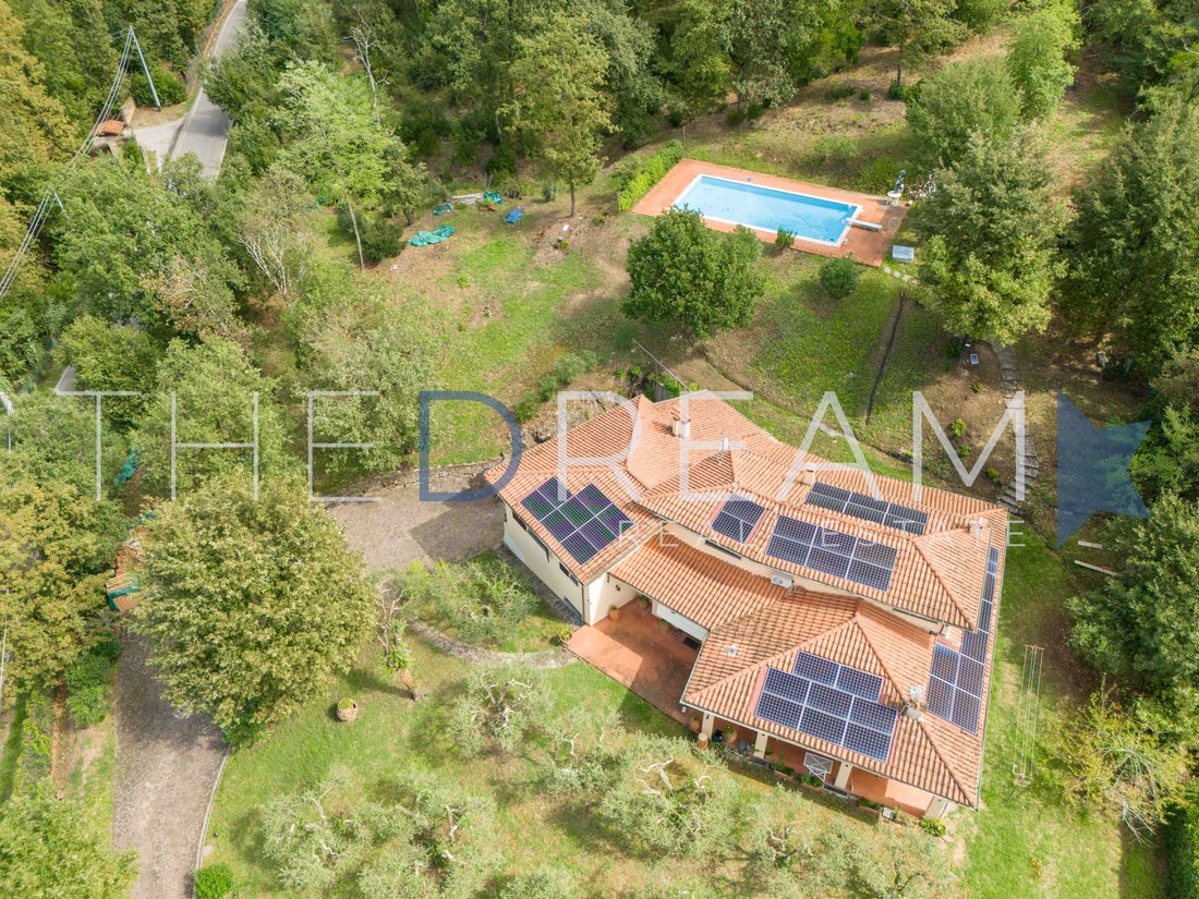 Villa in Area Monte San Quirico - Sant'Alessio, Lucca, Tuscany 4 - 16255112