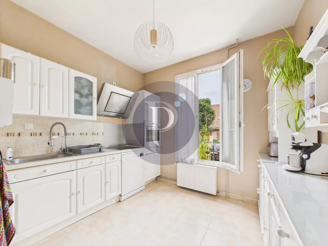 House in Antony, Ile-de-France, France 4 - 16256599