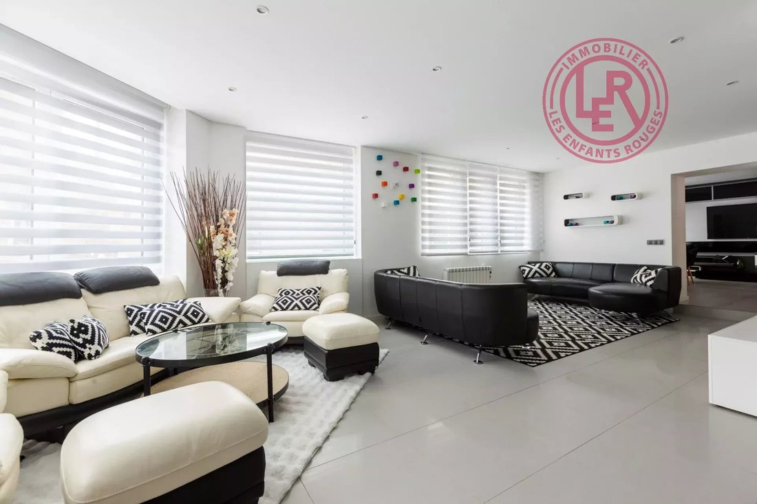 Apartment in Citroën-Boucicaut, Paris 15e Arrondissement, Paris 2 - 16202551