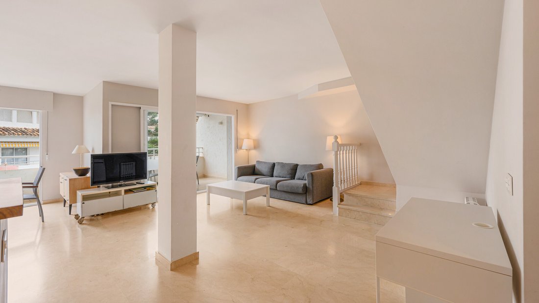 Penthouse in Elviria-Cabopino, Marbella, Spain 4 - 16257813