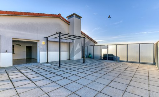 Apartment in Tassin le Bourg, Tassin-la-Demi-Lune, France 1