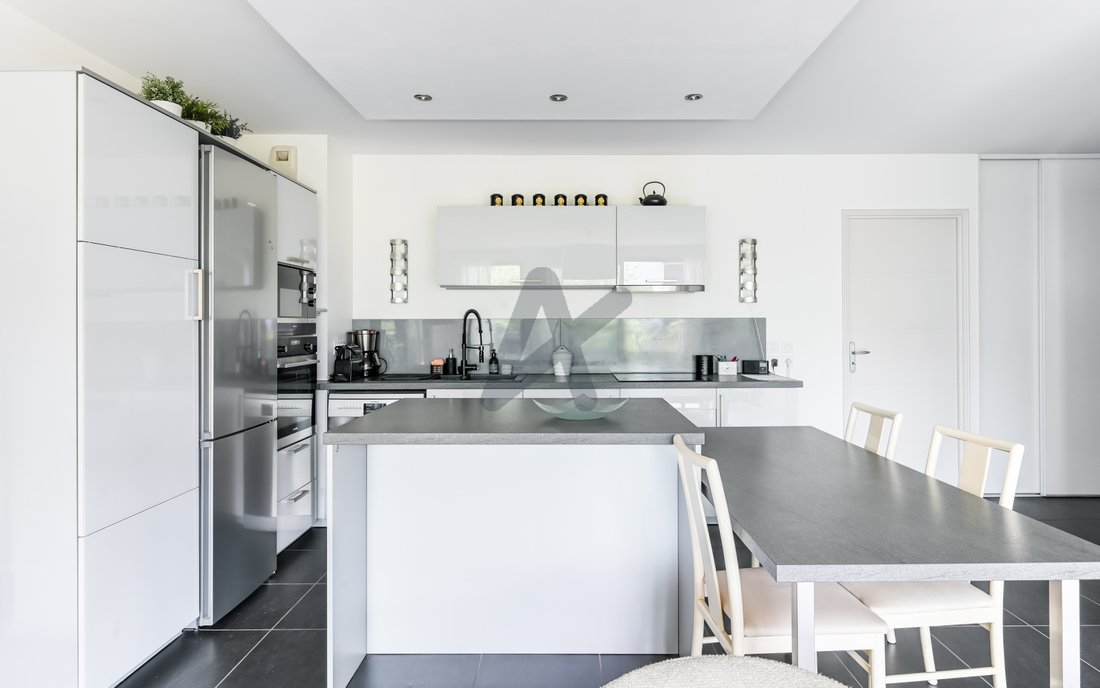 Apartment in Tête d'Or-Foch-Vitton, Lyon 6e Arrondissement, Lyon 4 - 16256654
