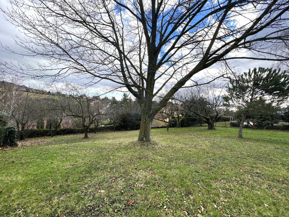 Land in Limonest, Auvergne-Rhône-Alpes, France 2 - 16256442