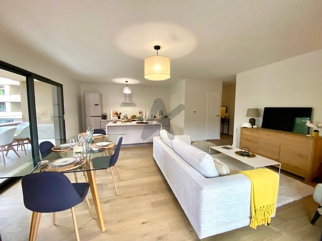 Apartment in Écully, Auvergne-Rhône-Alpes, France 1 - 16256251