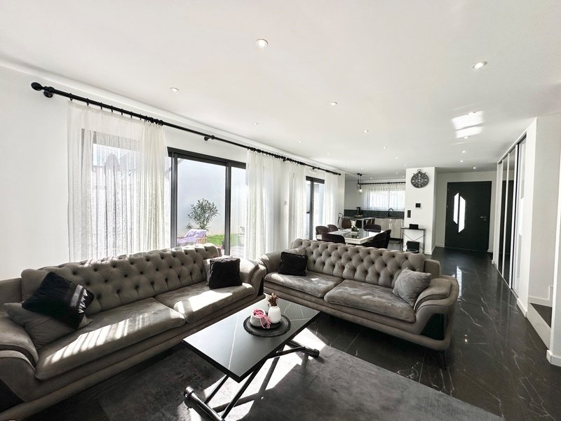 House in Centre Peri, Saint-Ave, France 3 - 16258076
