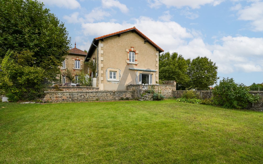 House in Villefranche-sur-Saone, Auvergne-Rhône-Alpes, France 4 - 16256344