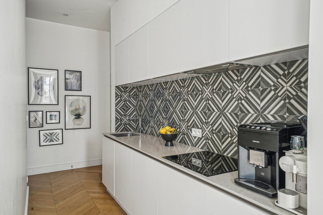Apartment in Sans Souci-Dauphiné, Lyon 3e Arrondissement, Lyon 4 - 16256787