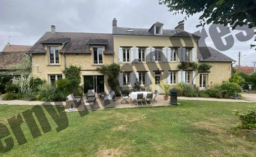 Villa in Vernon, Normandy, France 1