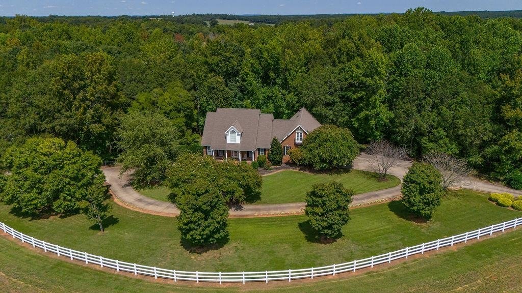 House in Union, South Carolina, United States 2 - 16257376