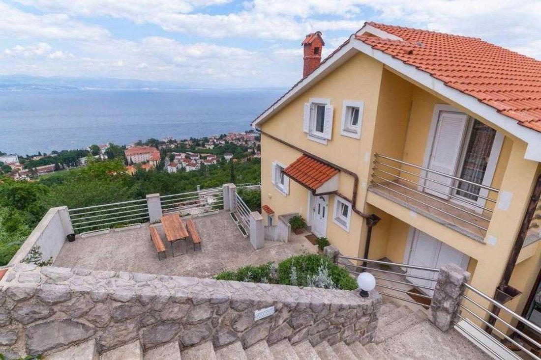 Villa in Opcina Lovran, Primorje-Gorski Kotar County, Croatia 3 - 16258249