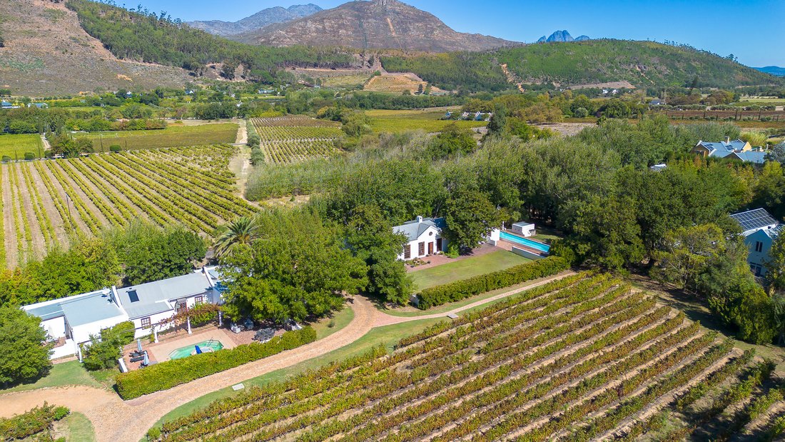 House in Franschhoek, Western Cape, South Africa 5 - 16255008