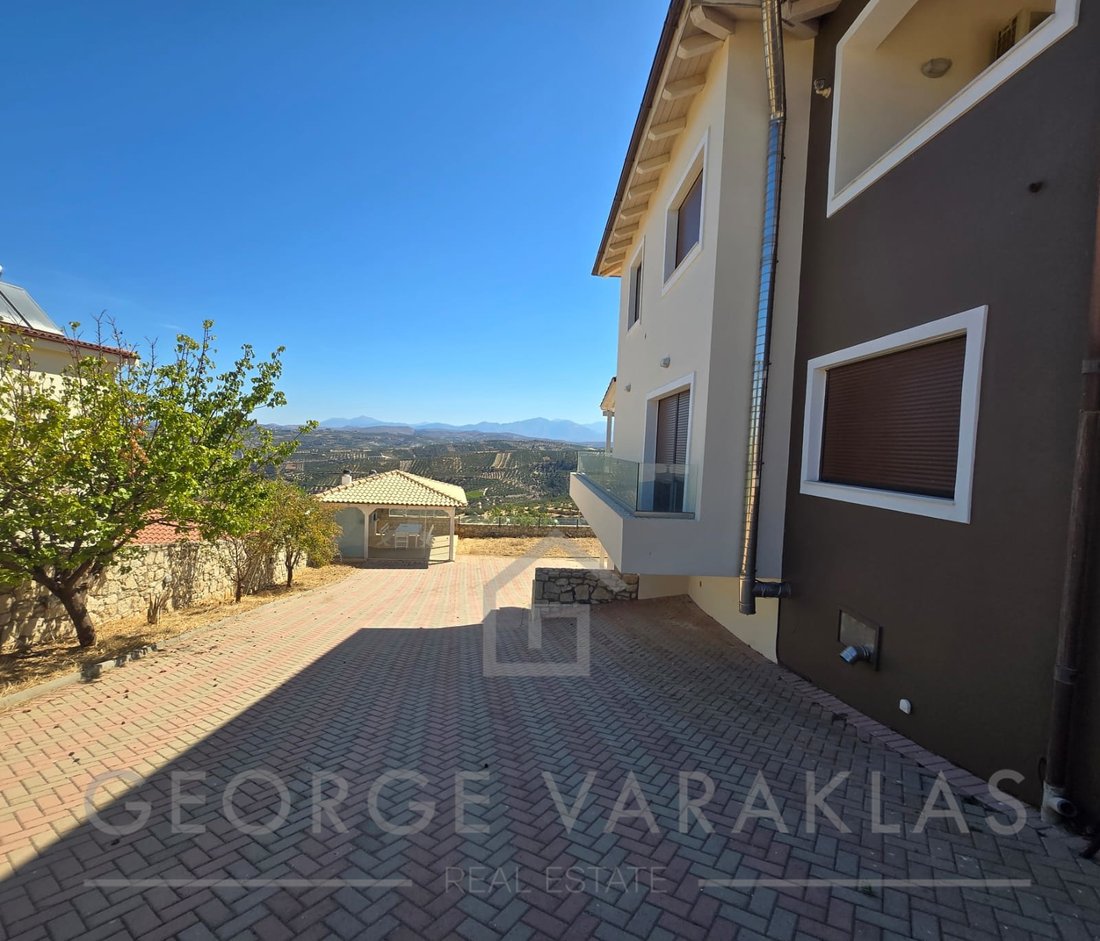 Villa in Community of Kato Archane, Archanes, Greece 4 - 16259431