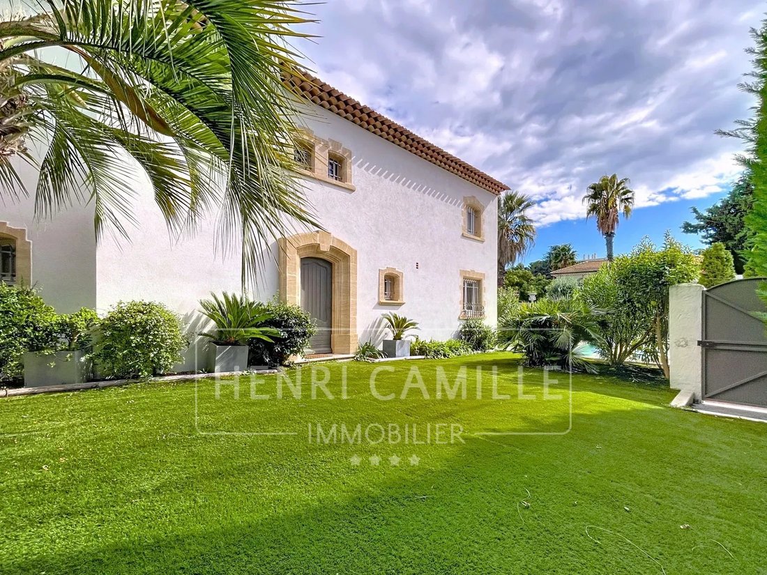 Villa in Vallergues, Cannes, France 3 - 16257794