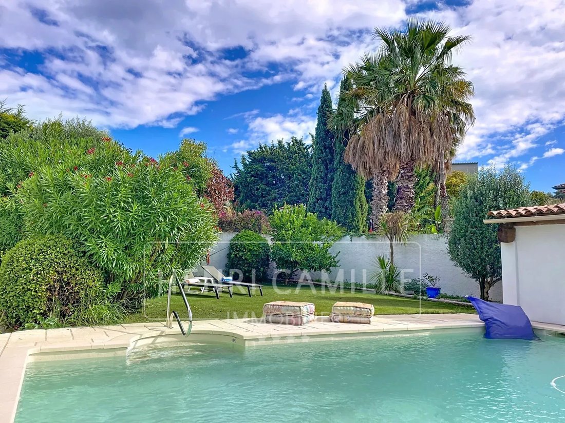 Villa in Vallergues, Cannes, France 2 - 16257794
