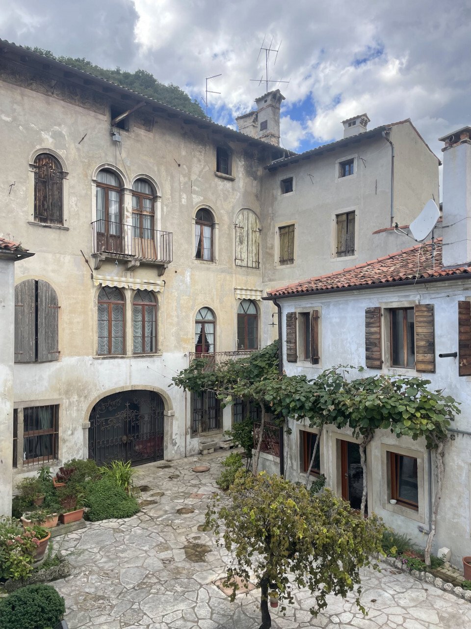 House in Vittorio Veneto, Veneto, Italy 2 - 16259266