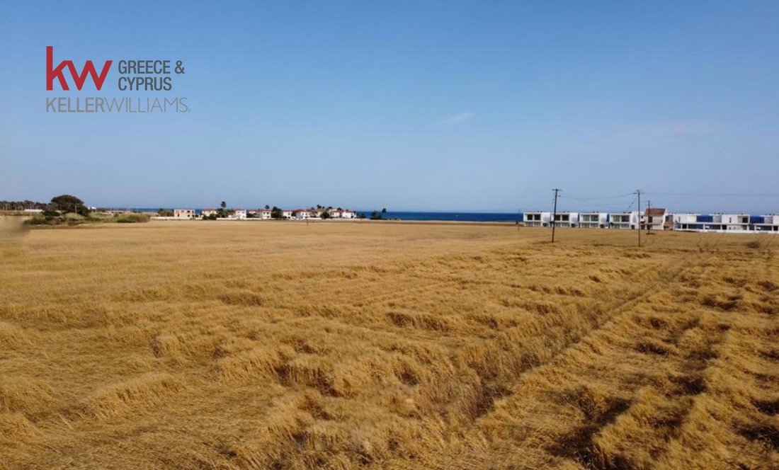 Land in Softades, Larnaca, Cyprus 4 - 16259490