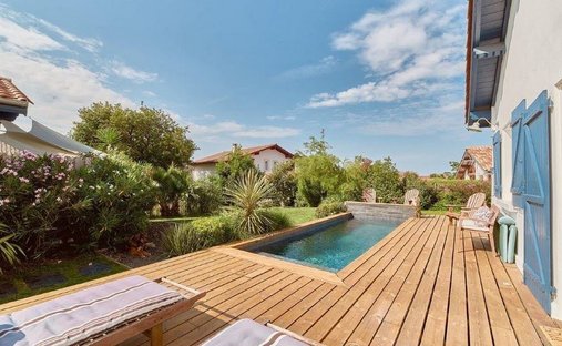 House in Guéthary, Nouvelle-Aquitaine, France 1