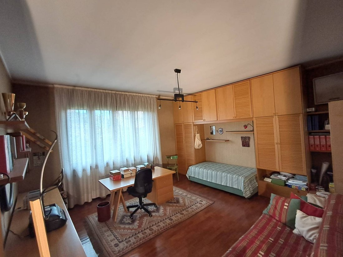 Villa in Samarate, Lombardy, Italy 3 - 16258703