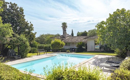 Villa à Porto-Vecchio, Corse, France 1