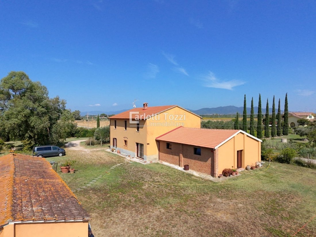 Country House in Principina a Terra, Grosseto, Italy 5 - 16255241