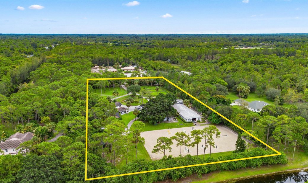 Equestrian Dream Home In Desirable Gated In The Acreage, Florida ...