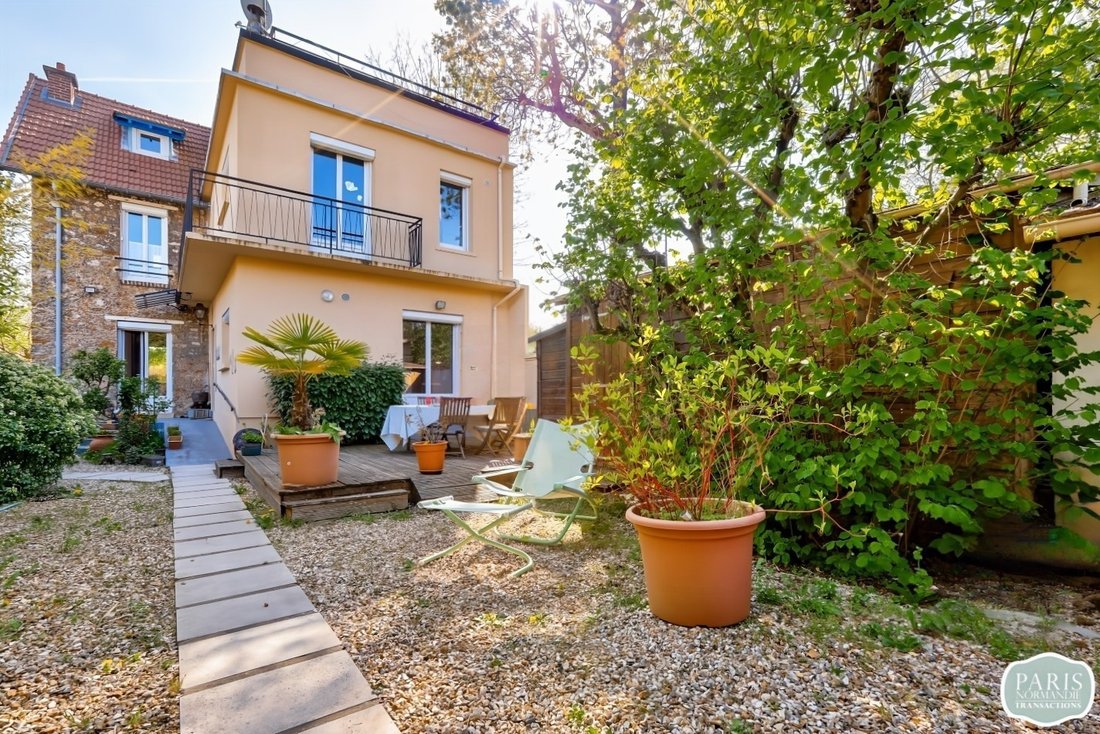 House in Saint-Cloud, Ile-de-France, France 2 - 16256150
