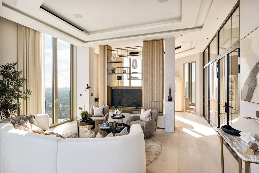 Apartment in EC2, Islington, England 5 - 16256803