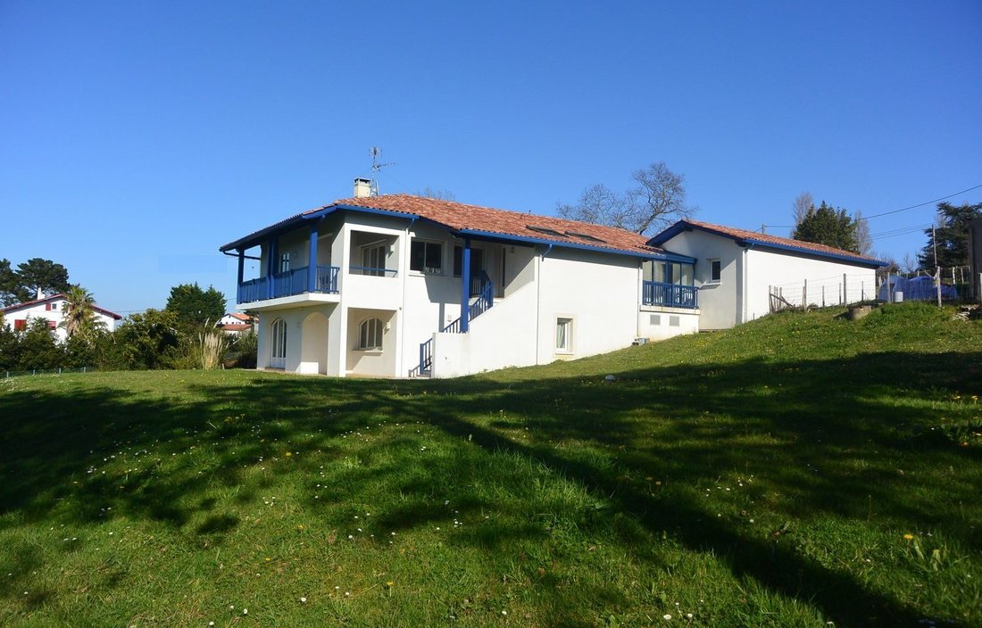 House in Centre Ville, Saint-Jean-de-Luz, France 2 - 16256115