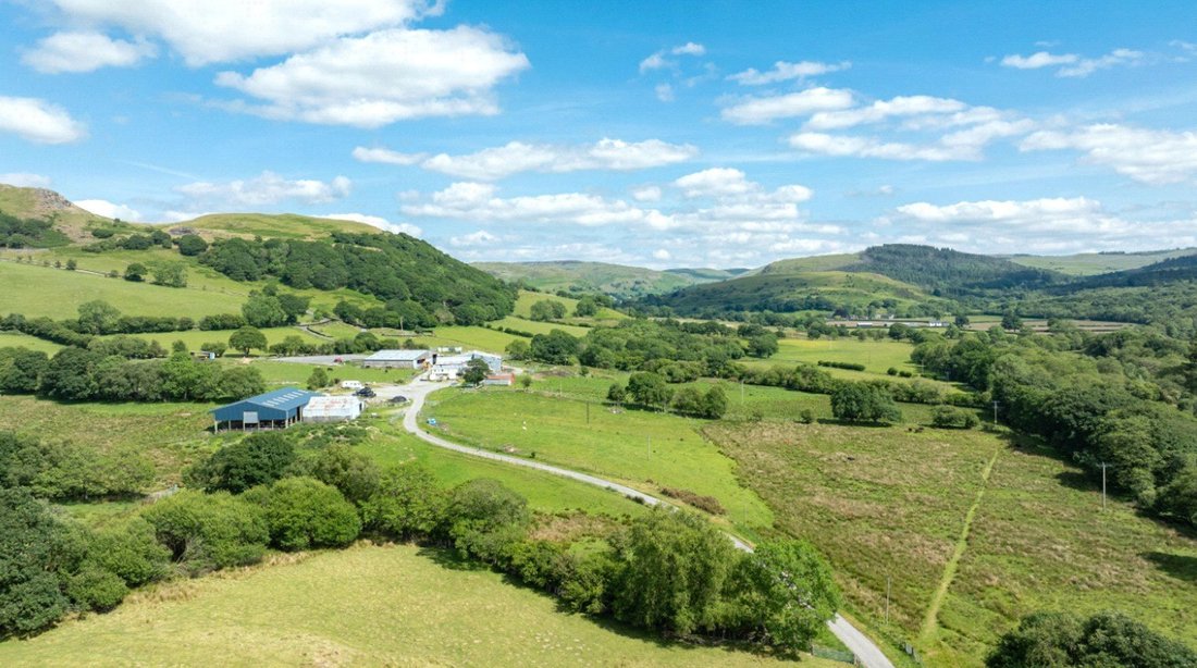 House in Ystrad Fflur, Wales 3 - 16256793