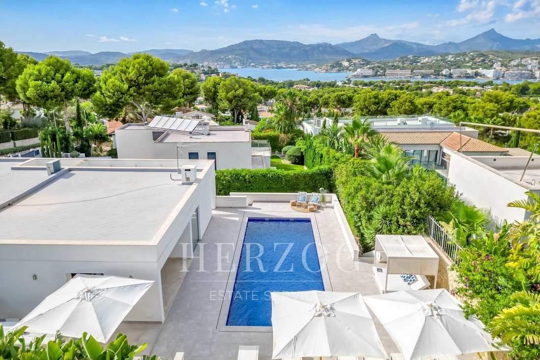 Villa in Rotes Velles, Calvia, Balearic Islands 1 - 16256450
