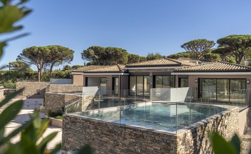 Villa in Gassin, Provence-Alpes-Côte d'Azur, France 1
