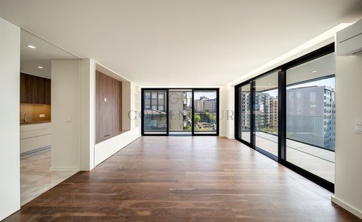 Apartment in Mafamude e Vilar do Paraiso, Porto District, Portugal 1