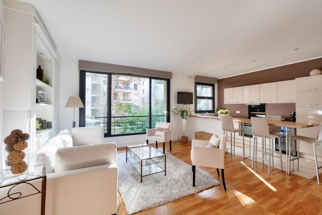 Apartment in Pereire-Malesherbes, Paris 17e Arrondissement, Paris 3 - 16256351