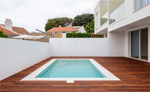 House in Sesimbra (Castelo), Setubal, Portugal 1
