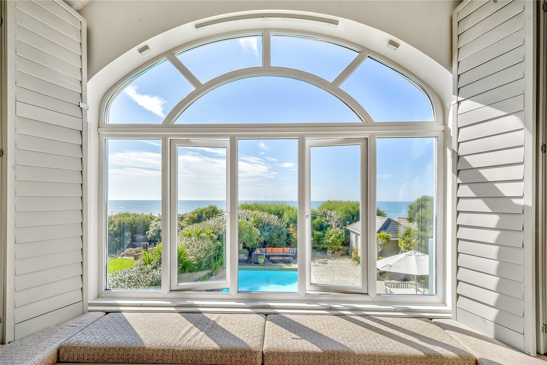 House in Bracklesham Bay, England 4 - 16258233
