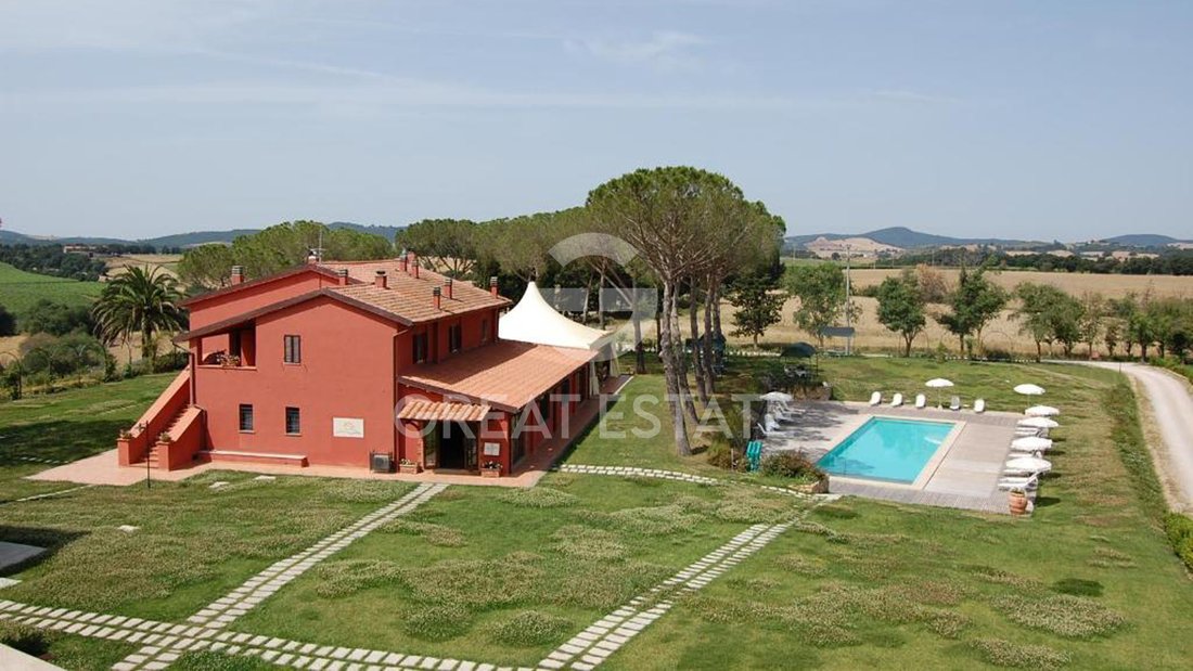 Villa in Manciano, Tuscany, Italy 2 - 16258024