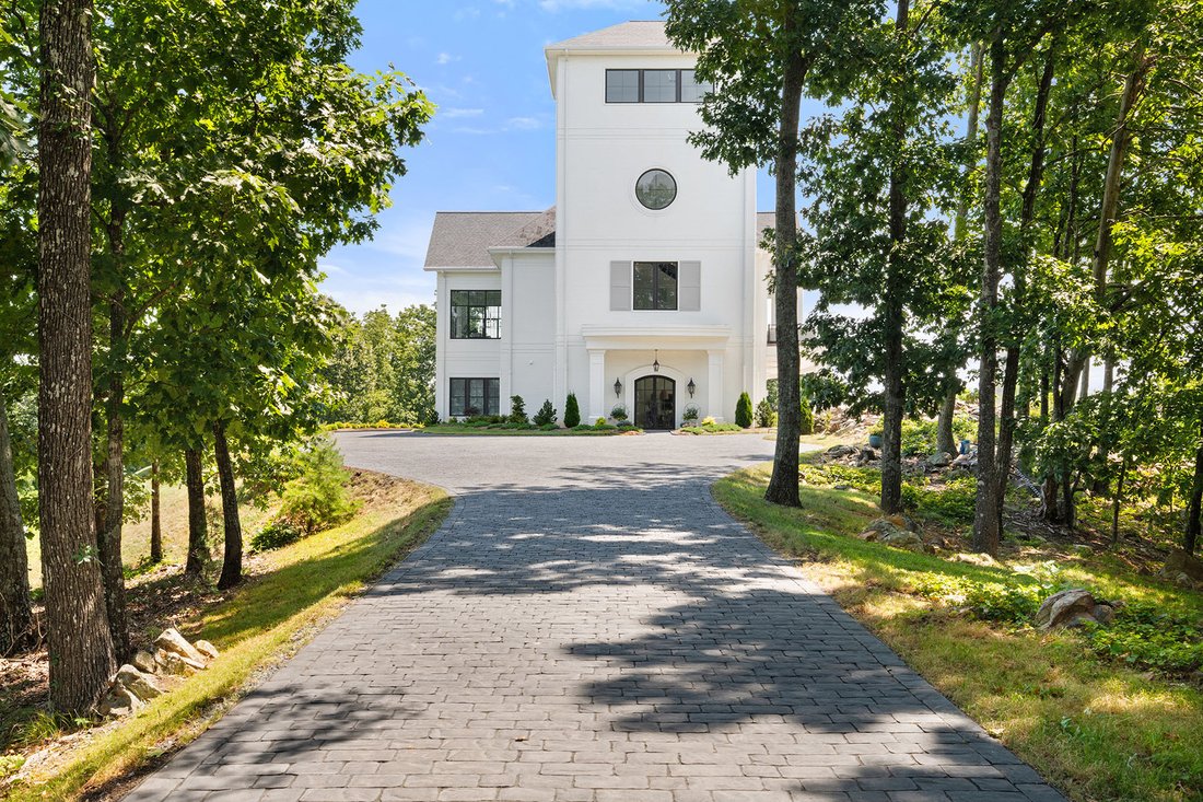 House in Asheboro, North Carolina, United States 5 - 16255086