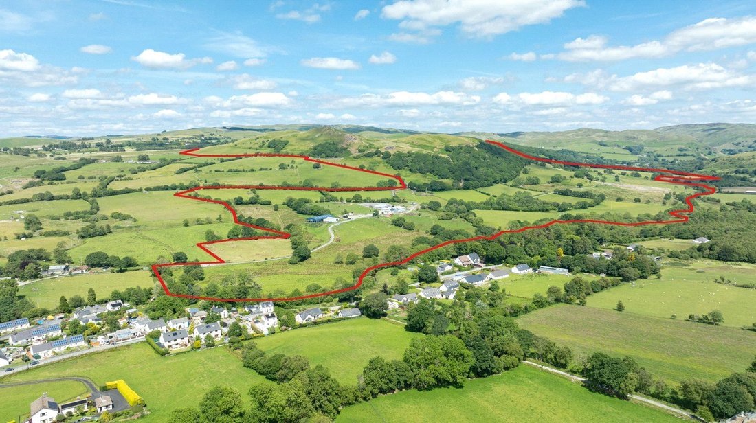 House in Ystrad Fflur, Wales 2 - 16256793